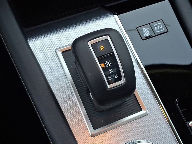 MitsubishiOutlander PHEV10