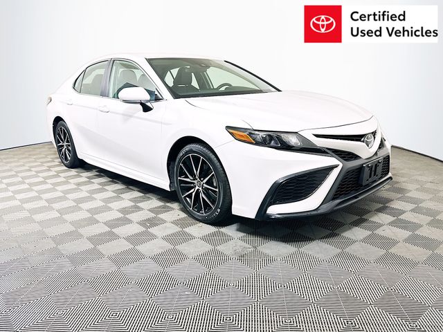 Ice 2024 Toyota Camry Sedan Front-Wheel Drive 8-Speed Automatic