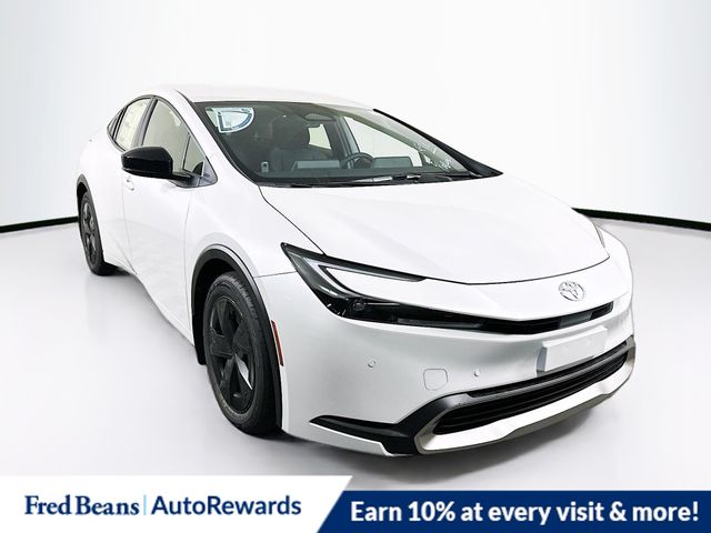 Pearl 2026 Toyota Prius Plug-In Hybrid SE FWD Hatchback Front-Wheel Drive Continuously Variable Transmission