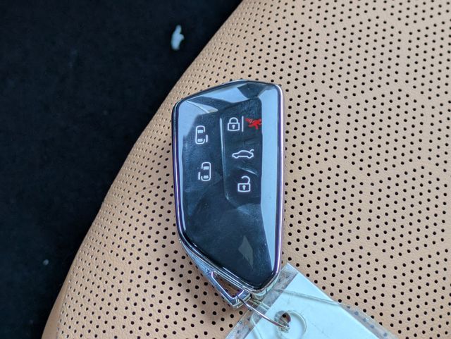 2025 Volkswagen ID. Buzz Pro S Gray at Stokes Volkswagen
