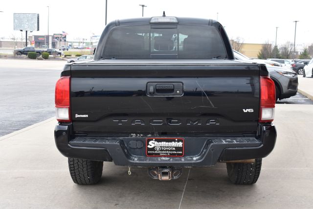 Used 2018 Toyota Tacoma Truck