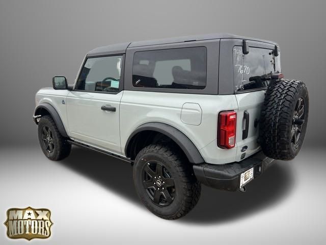 2024 Ford Bronco Black Diamond 5