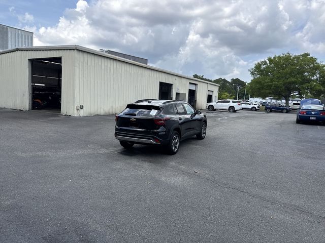 Used 2024 Black Chevrolet LT image 5