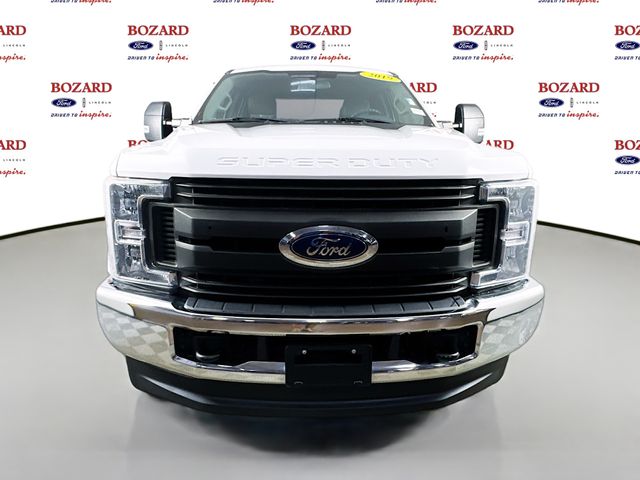 2019 Oxford White Ford Super Duty F-350 SRW XL 4X4 Truck