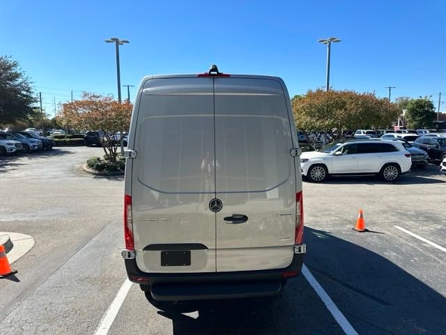 2025 Mercedes-Benz Sprinter 2500 Cargo 144 WB - 4