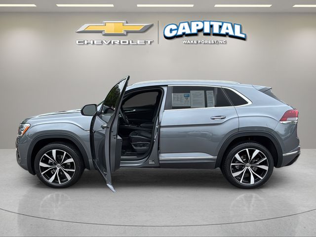 Used 2024 Gray Volkswagen 2.0T SEL Premium R-Line image 9