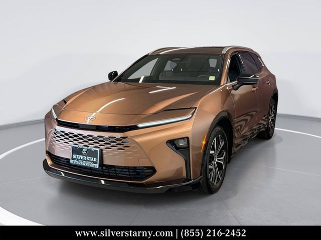 2025 Toyota Crown Signia XLE AWD