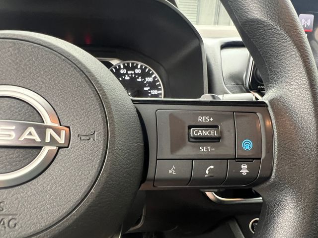 2023 Pearl White Tricoat Nissan Rogue SV FWD SUV