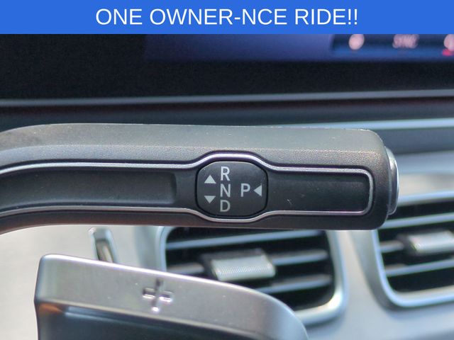 Used 2025 Silver Mercedes-Benz GLS 450 image 28