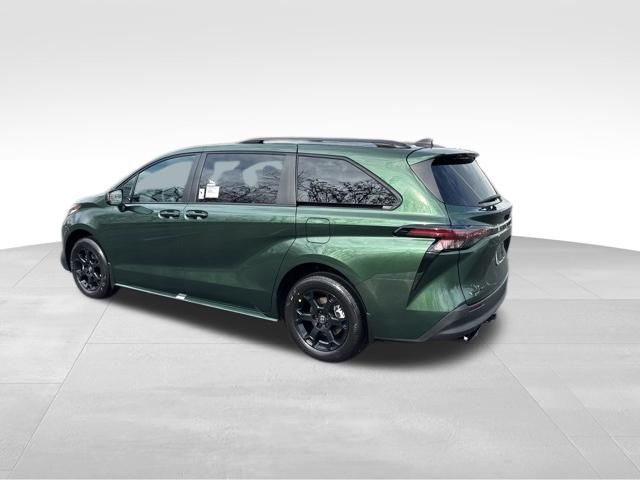 new 2026 Toyota Sienna car, priced at $53,689