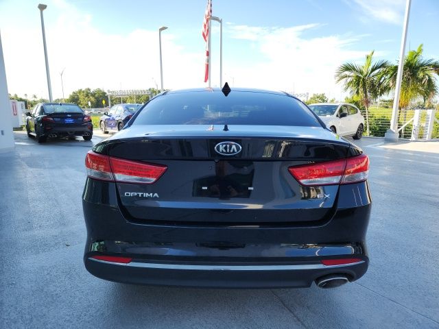 2018 Kia Optima EX 9