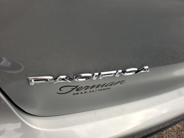 New 2026 Silver Chrysler Select image 11