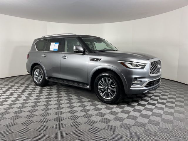 2021 INFINITI QX80 LUXE 2