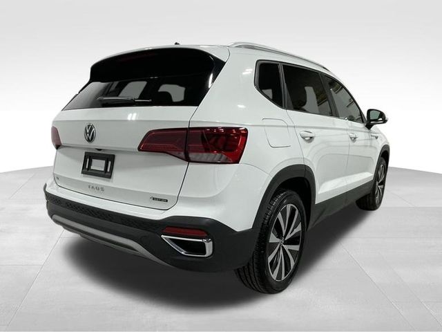 2022 Volkswagen Taos 1.5T SE photo