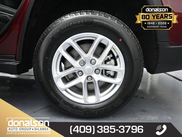 new 2025 Jeep Grand Cherokee L car, priced at $37,999