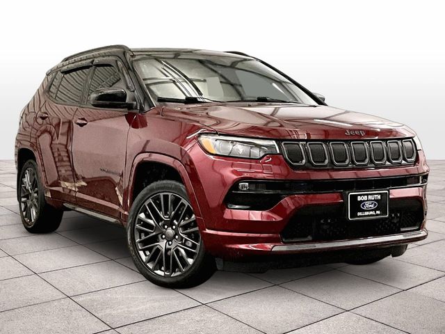 2022 Jeep Compass High Altitude Red at Grove City Ford