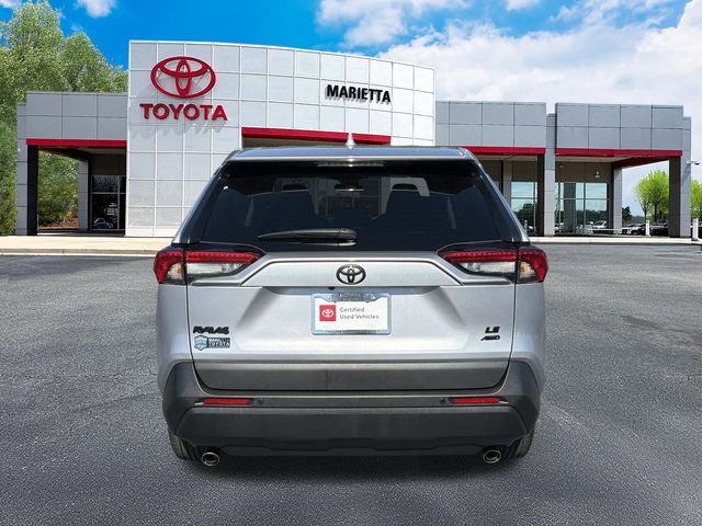 2024 Toyota RAV4 LE - Photo 25