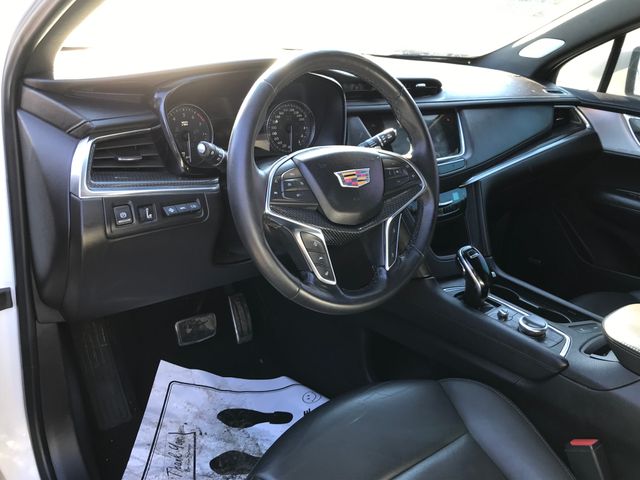 2022 Cadillac XT5 Sport 3