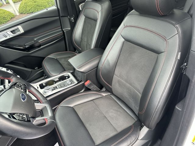 Certified Used 2022 White Ford ST-Line image 15