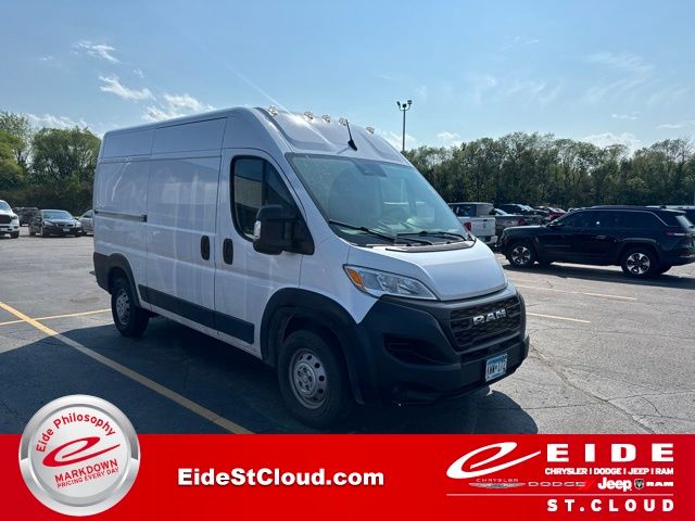 2023 RAM ProMaster 3500 136 High Roof Cargo Van FWD