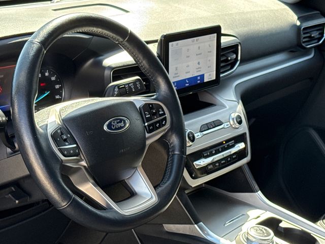 Certified Used 2023 Gray Ford XLT image 19