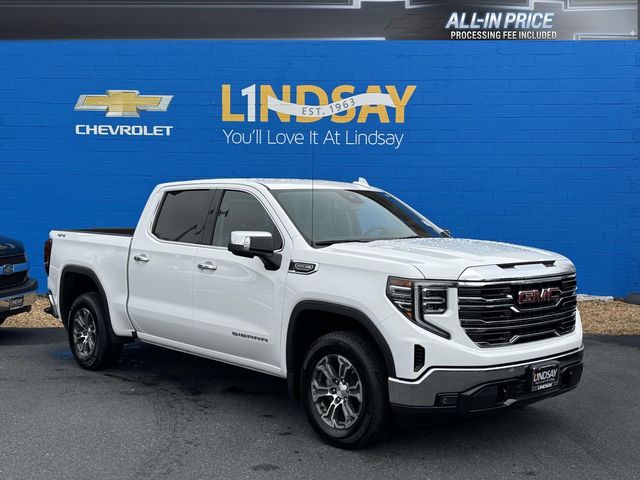 Summit White 2025 GMC Sierra 1500 SLT Crew Cab 4WD Pickup Truck Four-Wheel Drive Automatic