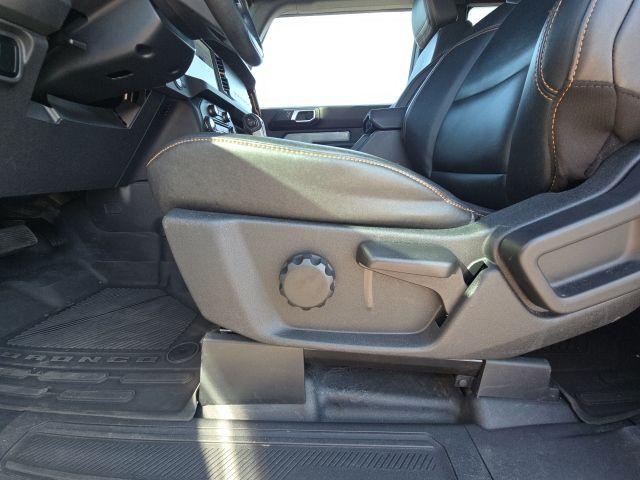 2024 Ford Bronco Badlands:B01908