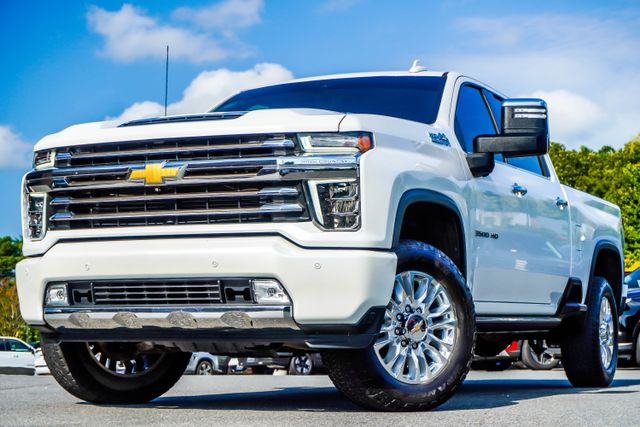 White (Iridescent Pearl Tricoat) 2021 Chevrolet Silverado 3500HD Pickup Truck Four-Wheel Drive Automatic