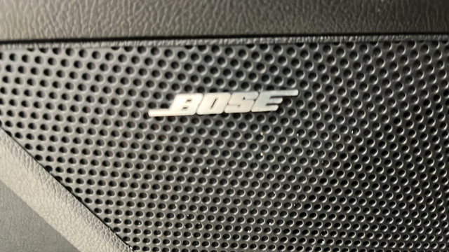 Used 2025 White Kia SX Prestige image 37