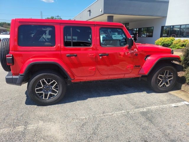 Red Clearcoat 2026 Jeep Wrangler SUV / Crossover Four-Wheel Drive 8-Speed Automatic
