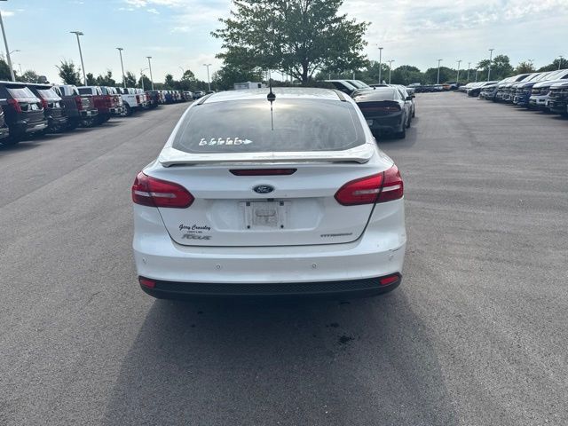 Used 2018 White Ford Titanium image 4