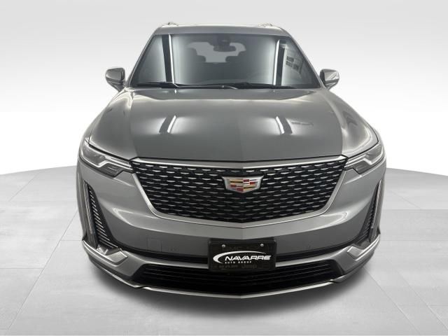 2024 Cadillac XT6 Premium Luxury — photo 2