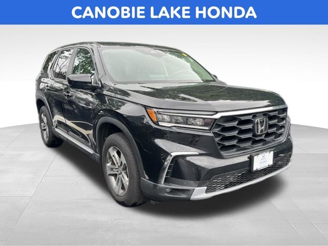 Crystal Black Pearl 2023 Honda Pilot SUV / Crossover All-Wheel Drive Automatic