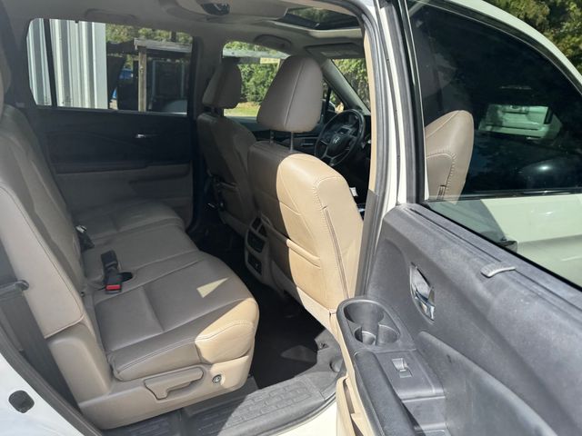 2019 Honda Pilot Touring 54