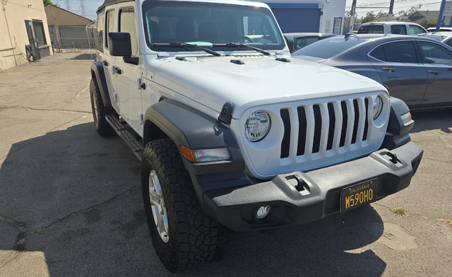 2018 Jeep Wrangler Unlimited Sport S 2