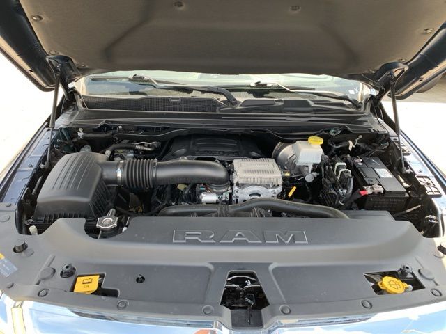 2023 RAM 1500 Limited photo
