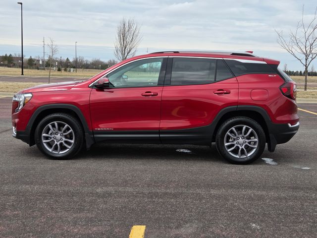2024 GMC Terrain AWD SLT