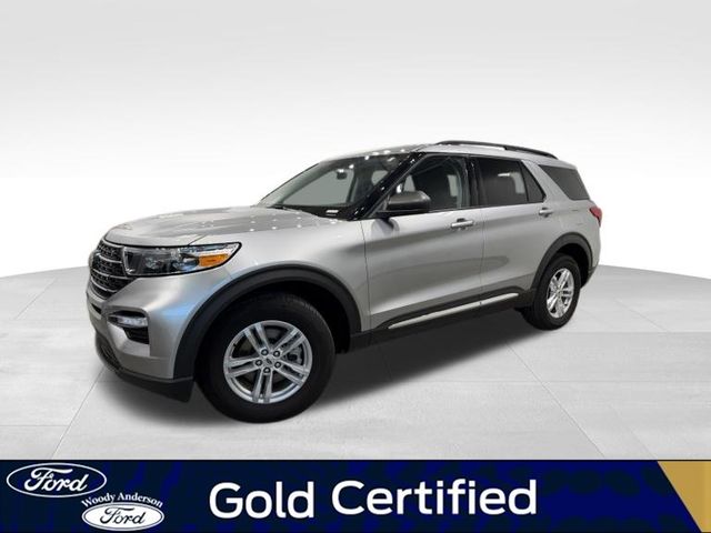 Iconic Silver Metallic 2024 Ford Explorer SUV / Crossover All-Wheel Drive Automatic