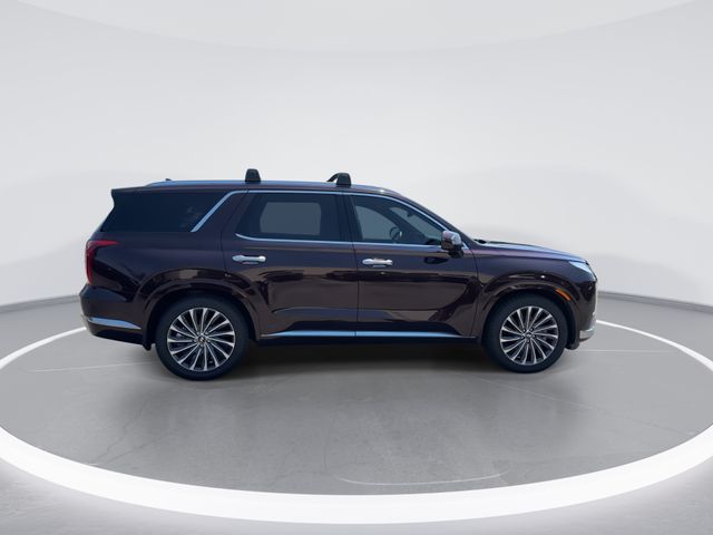 Used 2023 Red Hyundai Calligraphy image 8