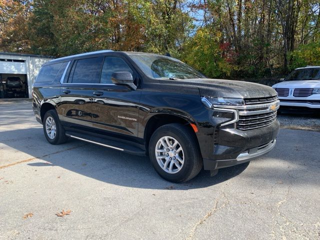 2023 Chevrolet Suburban LT 7