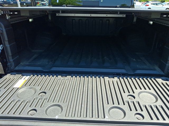 Used 2024 Nissan Frontier Truck