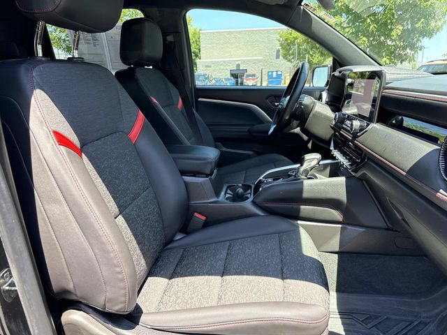 Used 2023 Black Chevrolet Z71 image 15