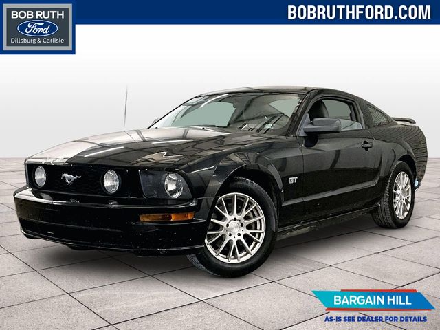 Black Clearcoat 2006 Ford Mustang Coupe Rear-Wheel Drive 5-Speed Manual Overdrive