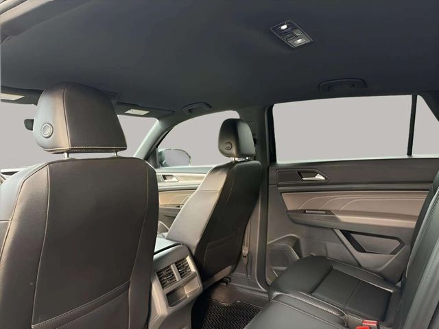 VolkswagenAtlas Cross Sport24