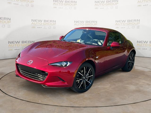 Soul Red Crystal Metallic 2026 Mazda MX-5 Miata Convertible Rear-Wheel Drive 6-Speed Manual