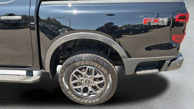Used 2024 Black Ford XLT image 39