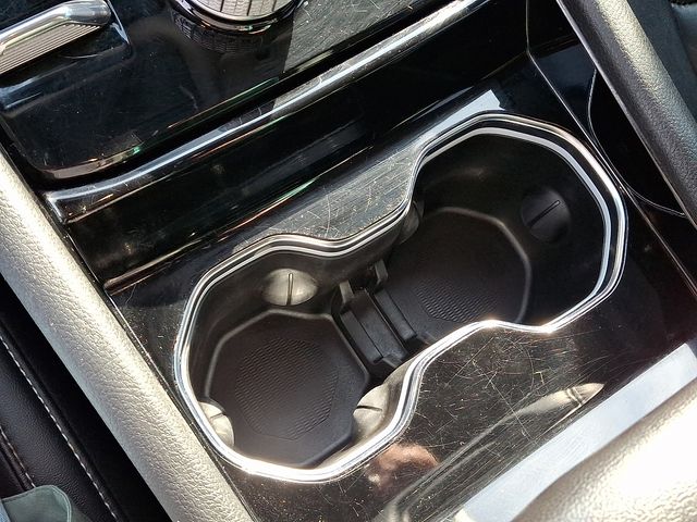 JeepGrand Cherokee L35