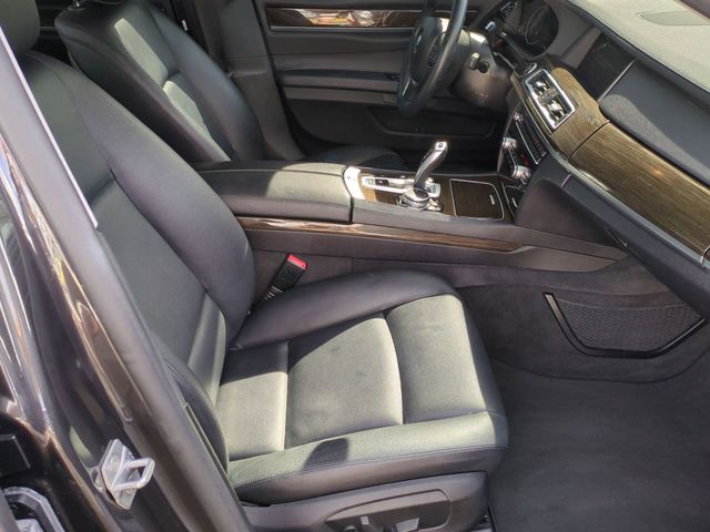 Used 2015 BMW 7 Series 740i 4D Sedan