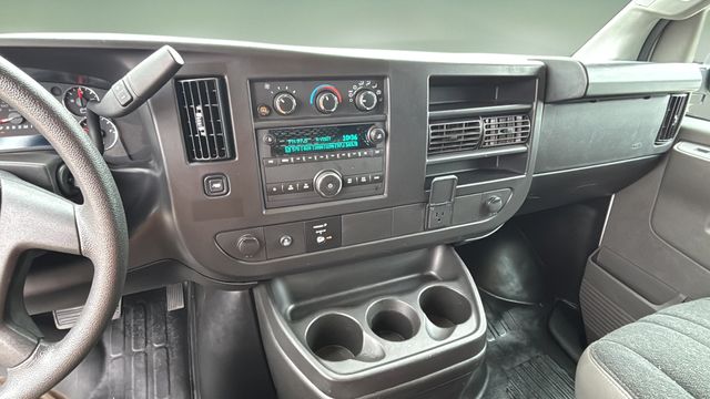 Used 2024 White GMC Work Van image 24