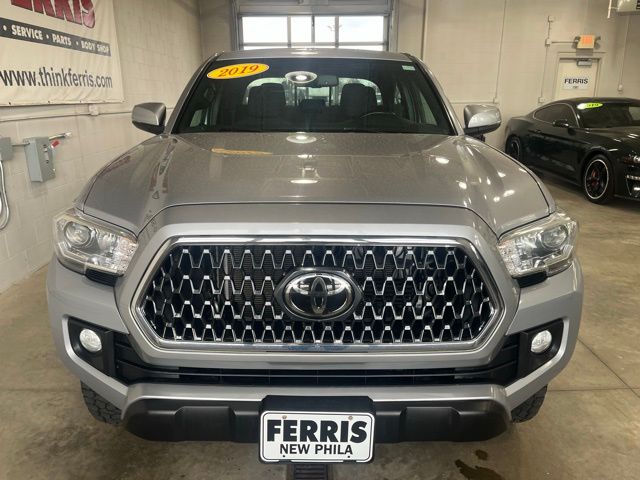2019 Toyota Tacoma TRD Off-Road photo